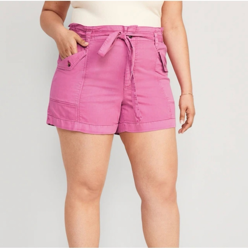 Old Navy Women’s Extra High Waist Tie Front Cargo Shorts Plus Size 3X Workwear